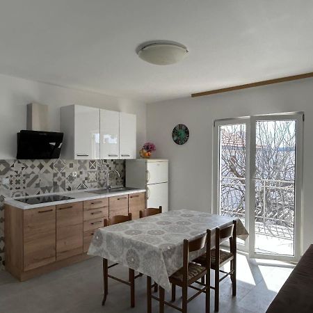 Apartments Ljubomir โรกอซนิซา ภายนอก รูปภาพ