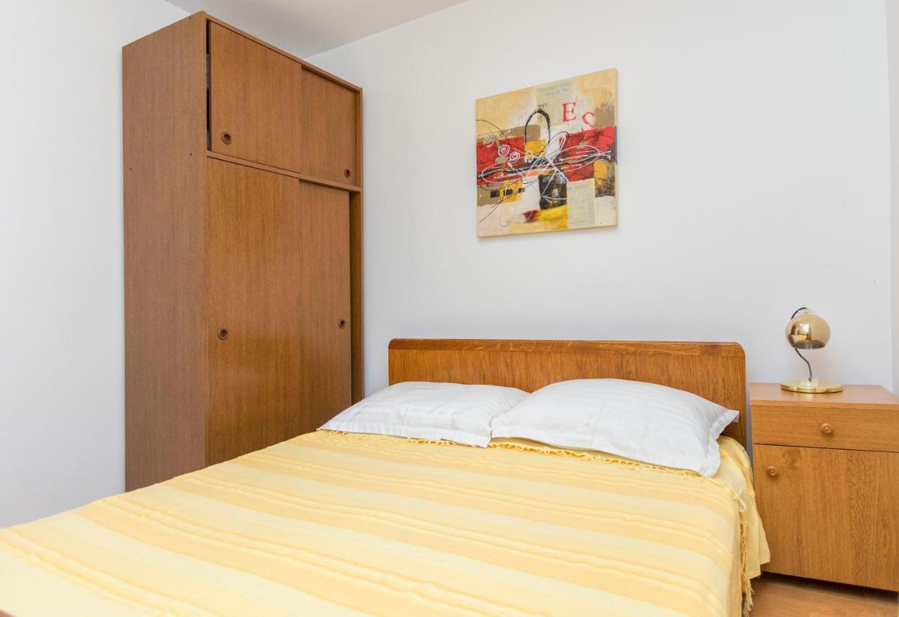 Apartments Ljubomir โรกอซนิซา ภายนอก รูปภาพ