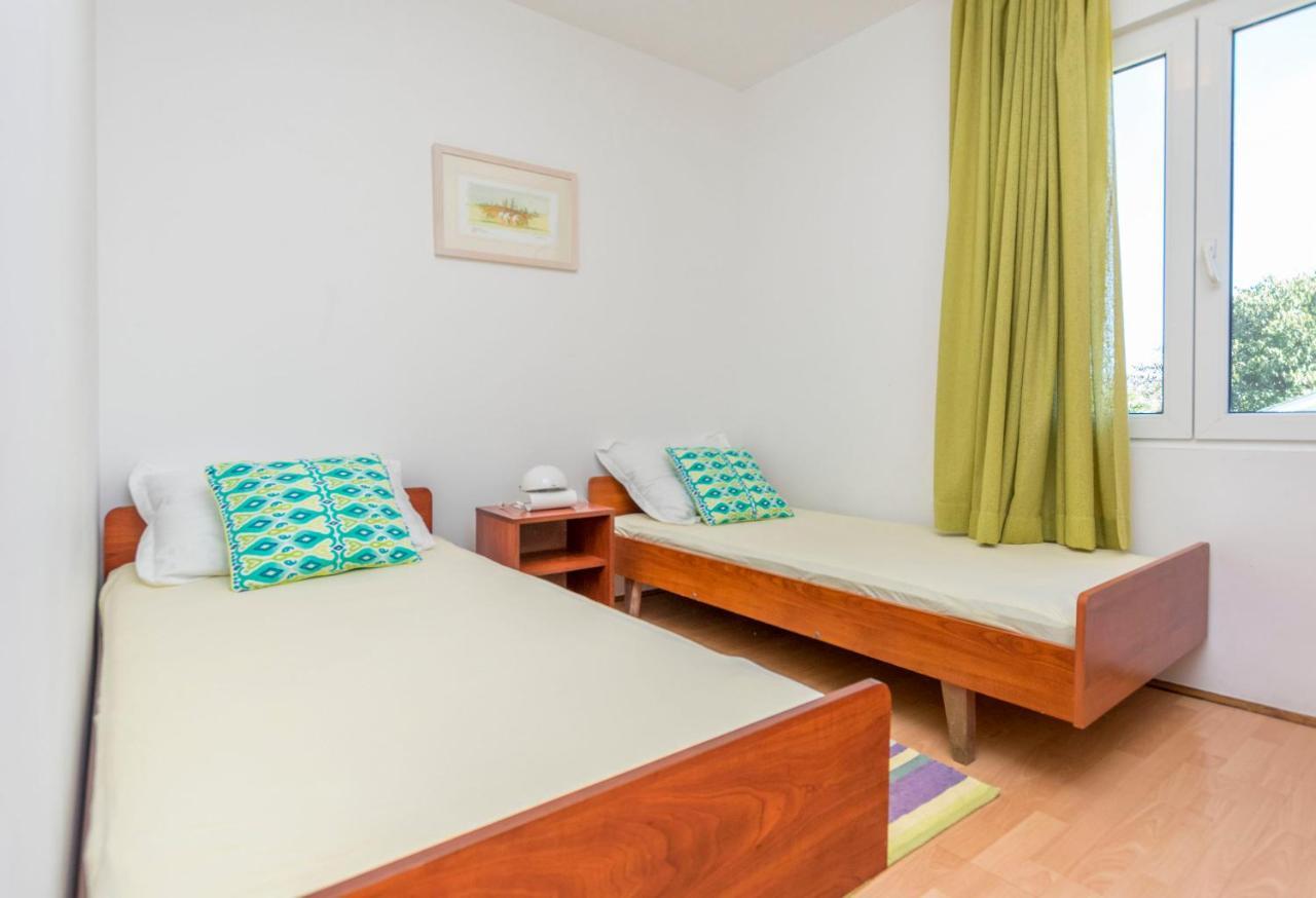 Apartments Ljubomir โรกอซนิซา ภายนอก รูปภาพ