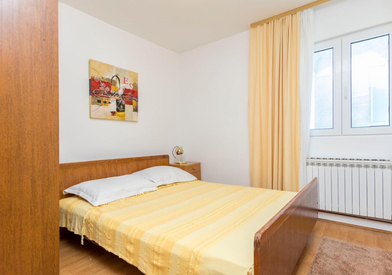 Apartments Ljubomir โรกอซนิซา ภายนอก รูปภาพ